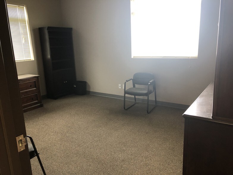 More Photos Of 14195 Highway 2, Williston Warehouse For Sale