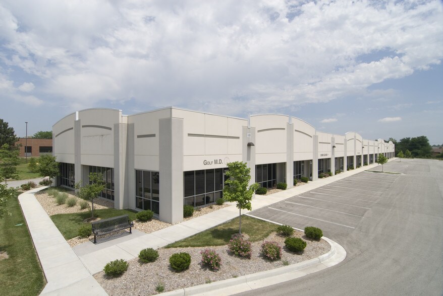 More Photos Of 11221 Strang Line Rd, Lenexa Light Distribution For Lease