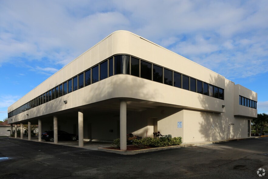 More Photos Of 11440 Okeechobee Blvd, Royal Palm Beach Medical For Lease