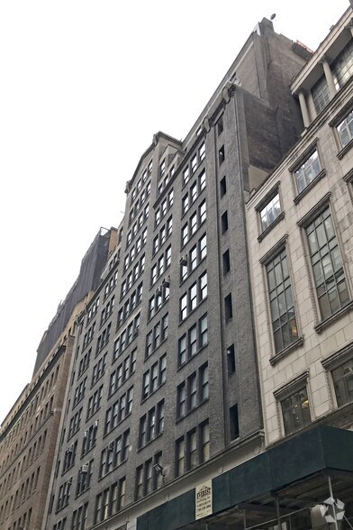 More Photos Of 242-252 W 36th St, New York Office For Lease