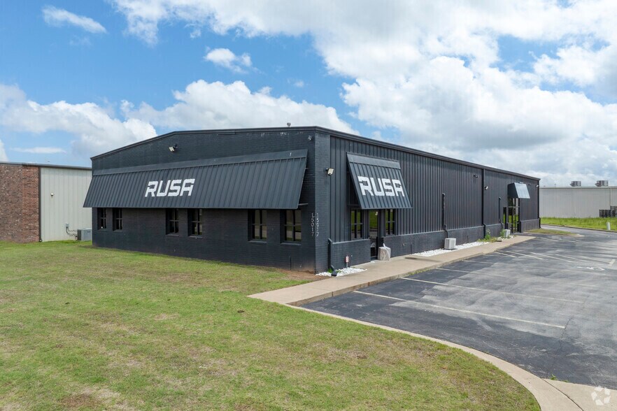 Primary Photo Of 15017 S Grant St, Bixby Warehouse For Lease