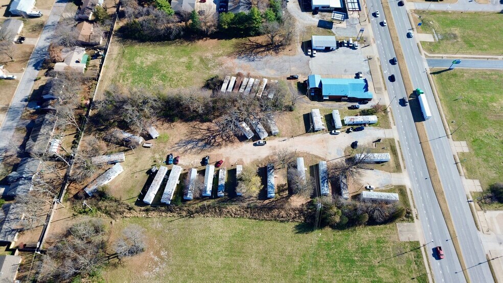 More Photos Of 2117 Highway 412 W, Siloam Springs Manufactured Housing Mobile Home Park For Sale