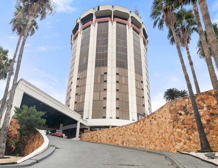More Photos Of 1 S Main Ave, Laredo Hotel For Sale