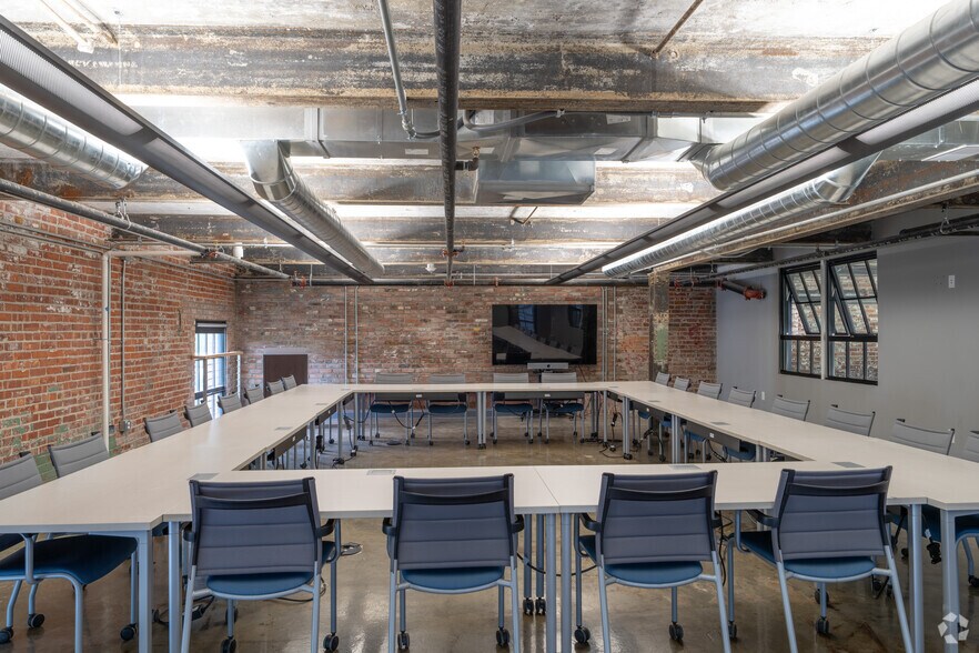 More Photos Of 155 Chandler St, Buffalo Coworking Space