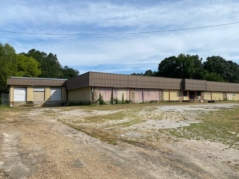 More Photos Of 2826 Highway 178, Tupelo Light Distribution For Lease