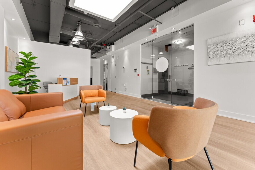 More Photos Of 21 Camden St, Toronto Office For Sale