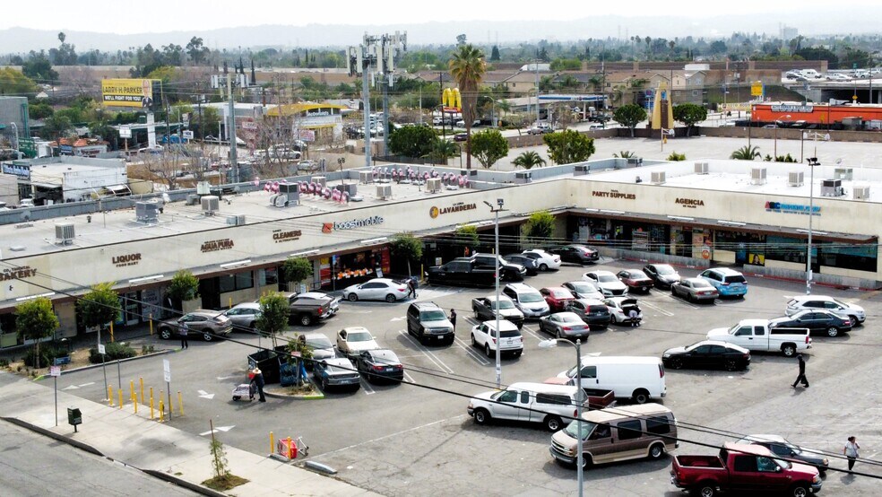 More Photos Of 10421-10445 Laurel Canyon Blvd, Pacoima Unknown For Lease