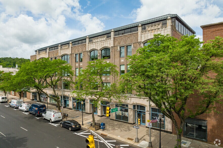More Photos Of 10 N Park Pl, Morristown Office For Lease