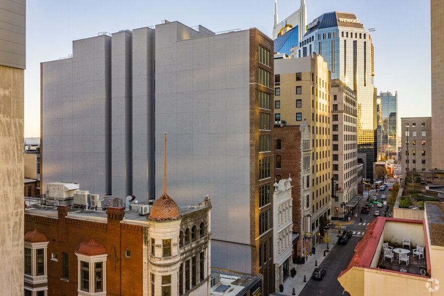 More Photos Of 210 4th Ave N, Nashville Hotel For Lease