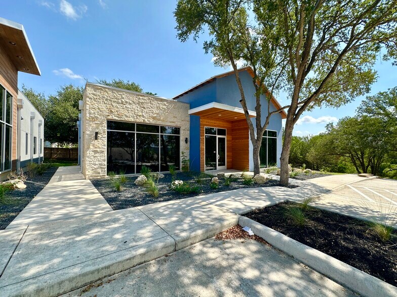Primary Photo Of 6705 W Hausman Rd, San Antonio Medical For Lease