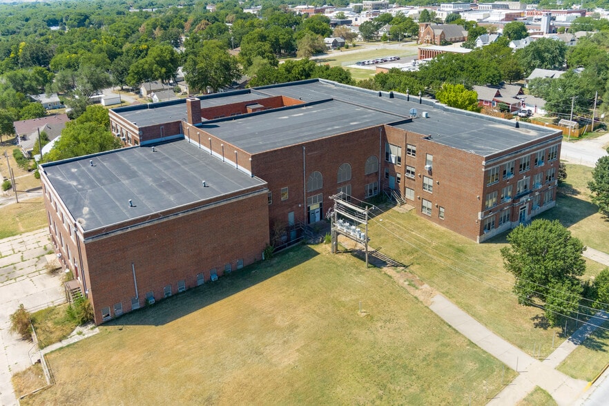 More Photos Of 311 N A St, Wellington Schools For Sale