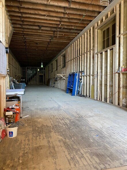 More Photos Of 128 S 1st St, Lehighton Office For Lease