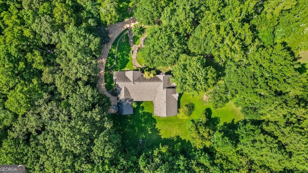 More Photos Of 3000 Cathedral Pl, Decatur Movie Radio TVStudio For Sale