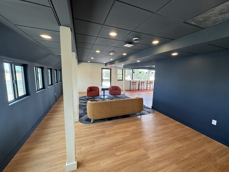 More Photos Of 290 Main St, Limon Restaurant For Lease