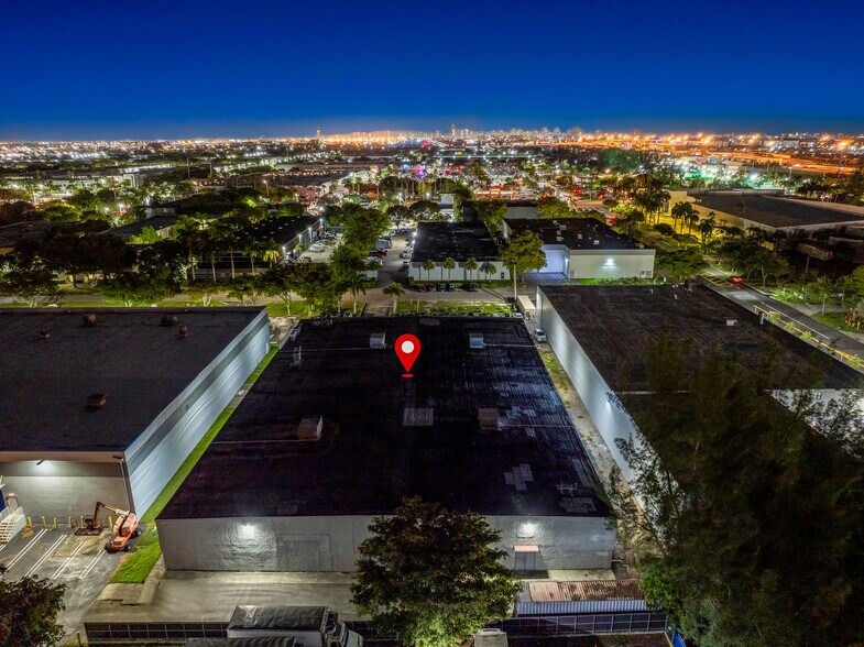 More Photos Of 1360 NW 88th Ave, Doral Bar For Sale