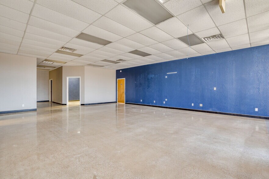 More Photos Of 401 S Jim Wright Fwy, Fort Worth Unknown For Lease
