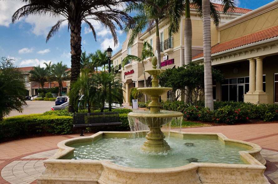 More Photos Of 2371 Vanderbilt Beach Rd, Naples Freestanding For Lease