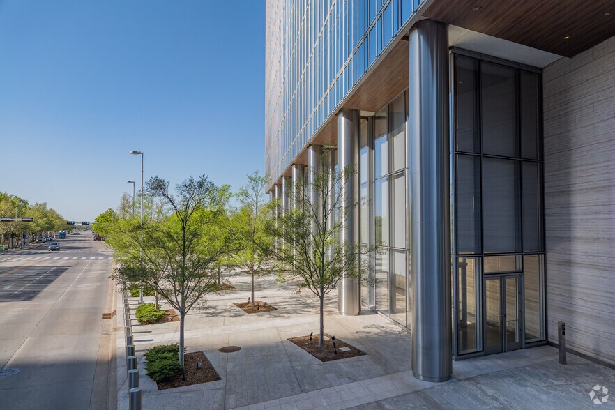 More Photos Of 499 W Sheridan Ave, Oklahoma City Office For Lease