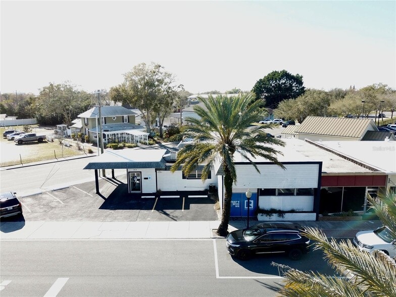 More Photos Of 212 Main St, Auburndale Flex For Sale