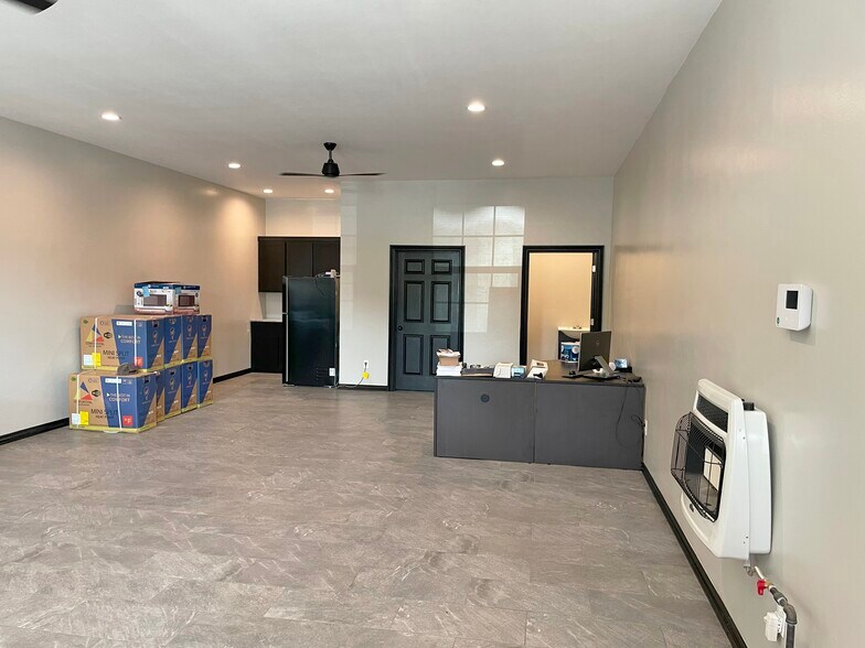 More Photos Of 16915 Hefner rd, El Reno Industrial For Sale