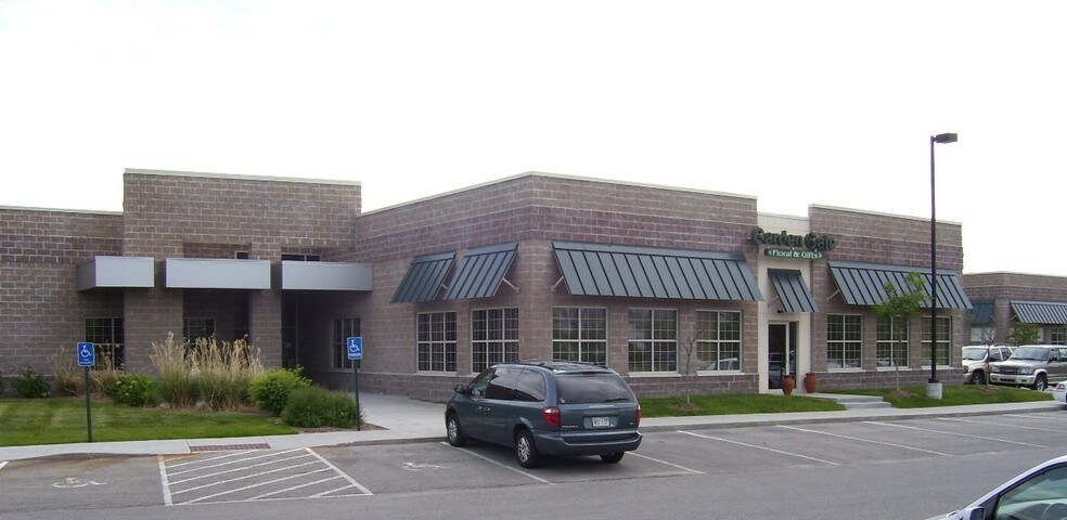 More Photos Of 9201 W 133rd St, Overland Park Office For Sale