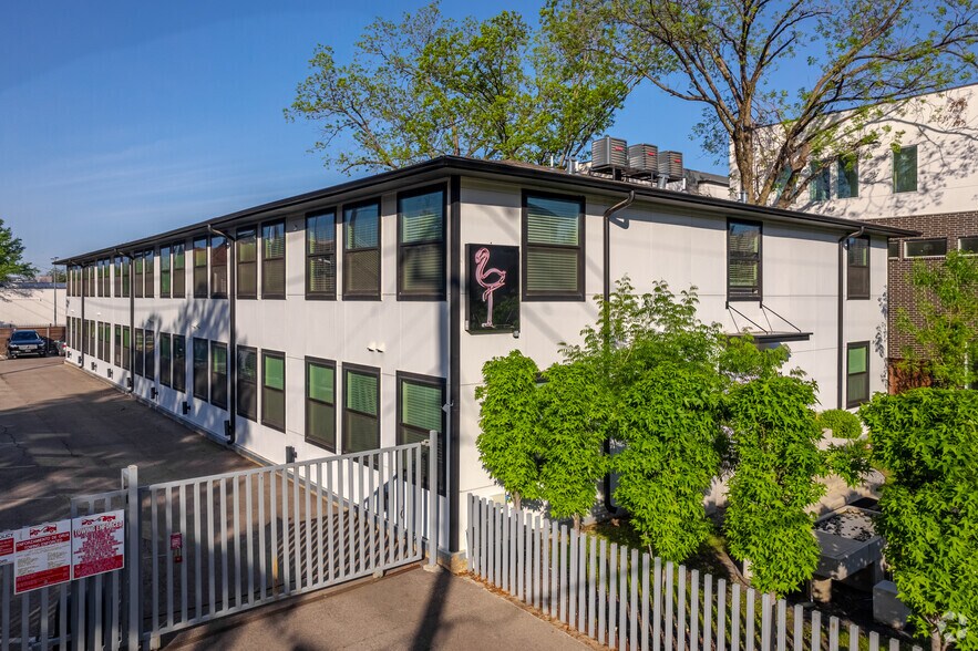 More Photos Of 3901 N Hall St, Dallas Apartments For Sale