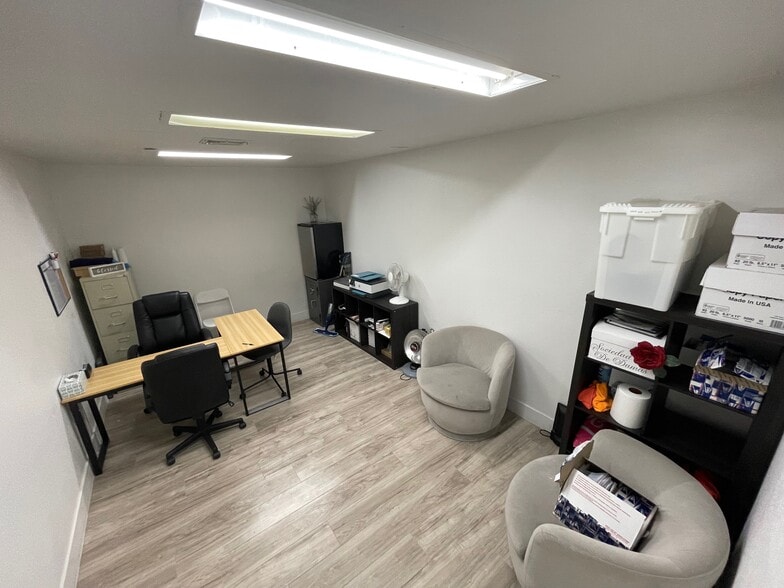 More Photos Of 890 E Sahara Ave, Las Vegas Religious Facility For Sale