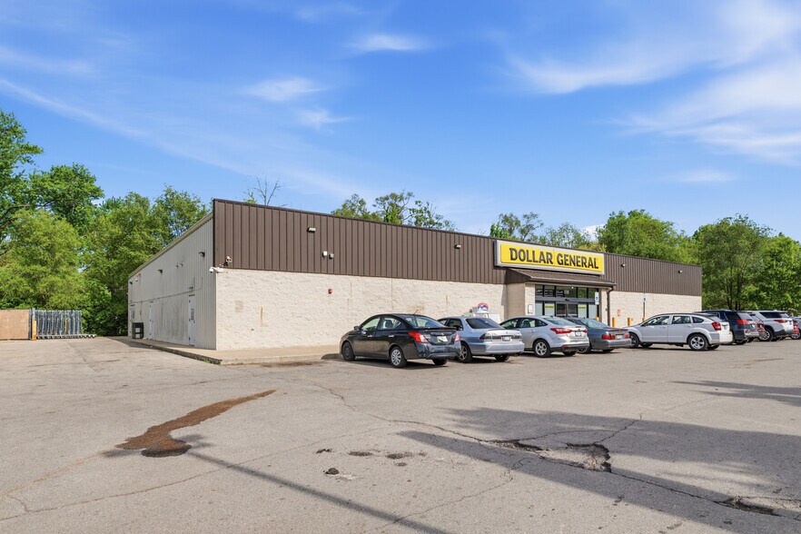 More Photos Of 3725 N Keystone Ave, Indianapolis Freestanding For Sale
