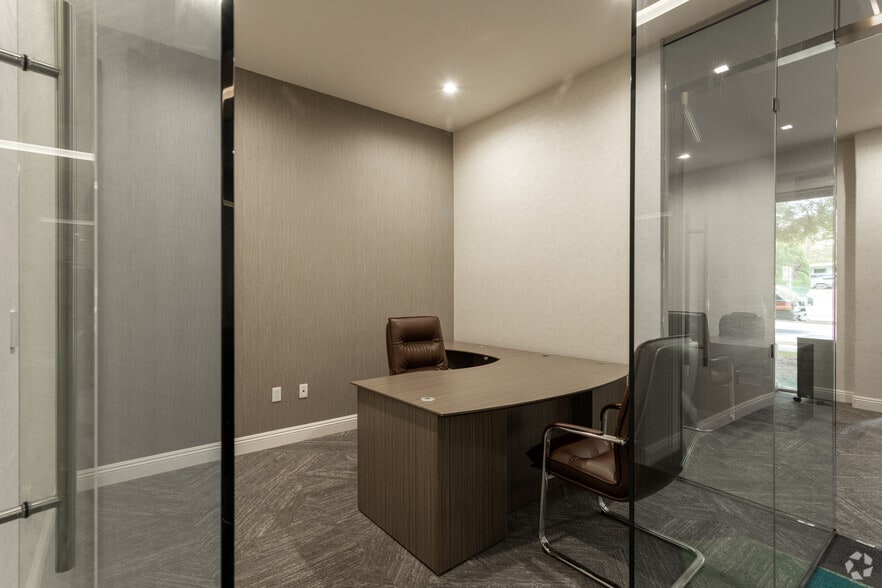 More Photos Of 415 Huntington Dr, San Marino Loft Creative Space For Lease