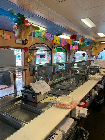 More Photos Of 28 N B St, San Mateo Restaurant For Lease
