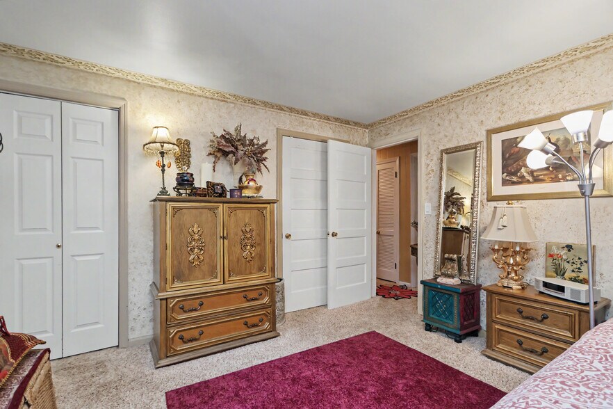 More Photos Of 524 State Route 314 N, Ontario Specialty For Sale