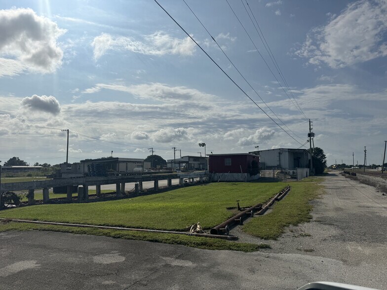 More Photos Of 1008 Railroad St, Belle Glade Specialty For Sale