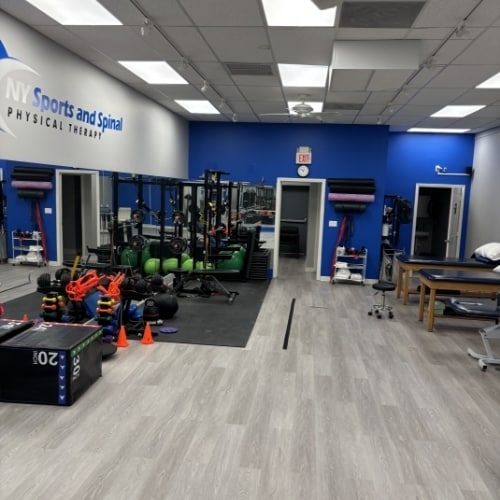 More Photos Of 111 Bedford Rd, Armonk Storefront Retail Office For Lease