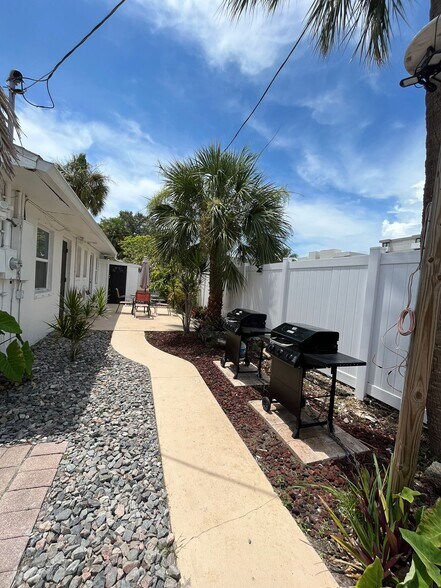 More Photos Of 14711 Gulf Blvd, Madeira Beach Hotel For Sale