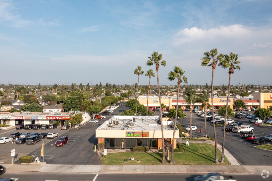 More Photos Of 16672-16732 Beach Blvd, Huntington Beach Unknown For Lease