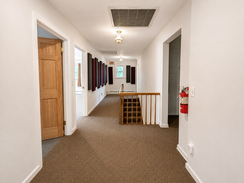More Photos Of 69 W End Ave, Somerville Office Residential For Sale