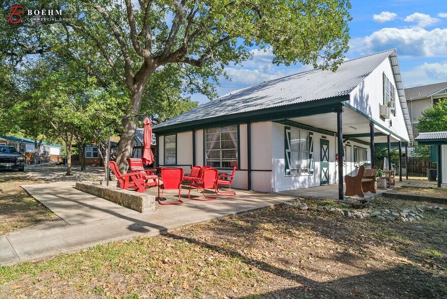 More Photos Of 137 Old San Antonio Rd, Boerne Apartments For Sale