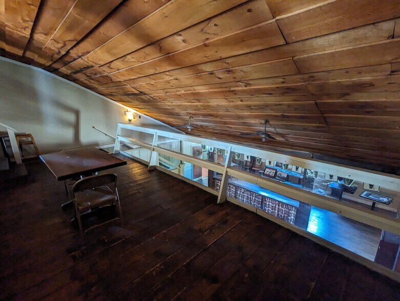 More Photos Of 17 Main St, Ballston Lake Restaurant For Lease