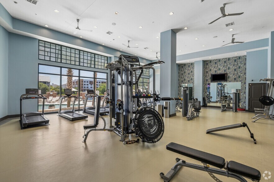 More Photos Of 211 River Landing Dr, Charleston Apartments For Lease