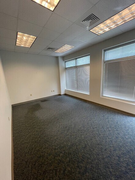 More Photos Of 5621 Departure Dr, Raleigh Light Distribution For Sale