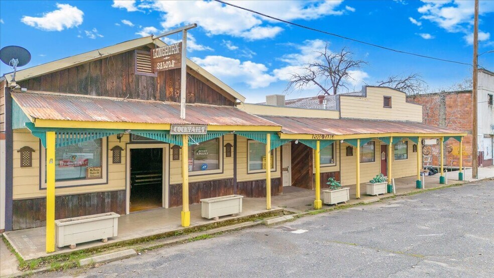 More Photos Of 18387 Chestnut Ave, Tuolumne Restaurant For Sale