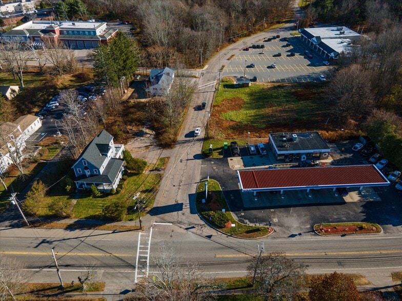 More Photos Of 23 Randall Rd, Wrentham Medical For Lease