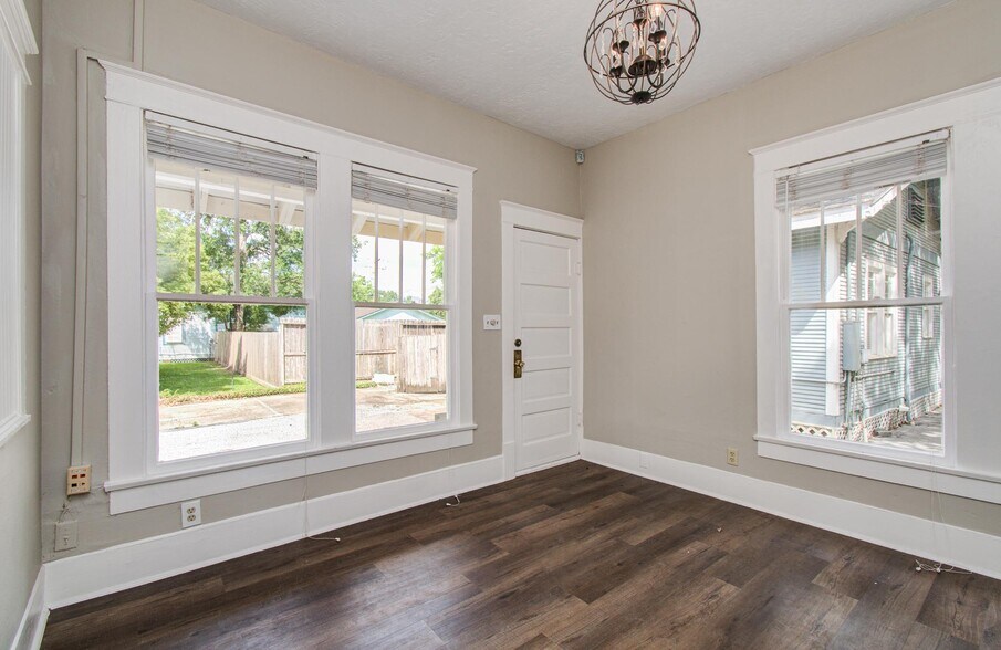 More Photos Of , League City Office For Sale