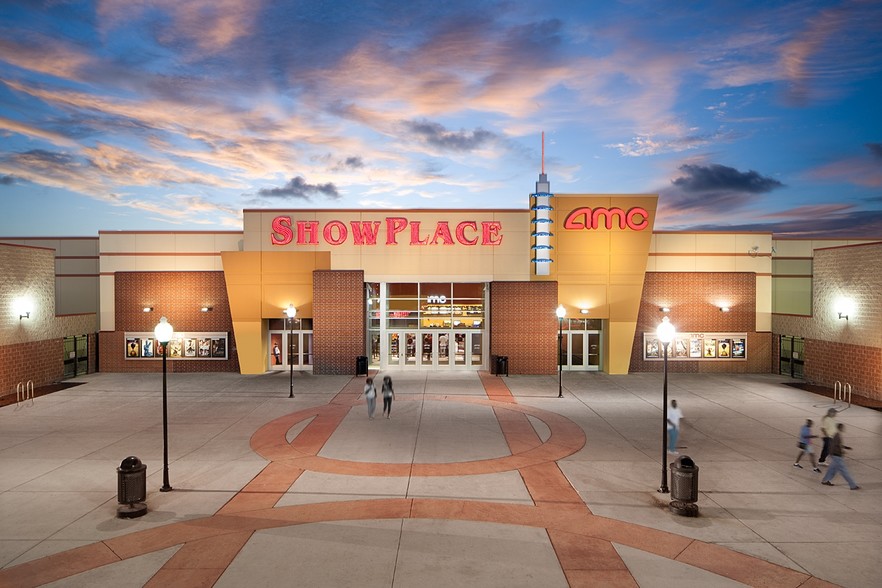 More Photos Of 4601-4779 W Cermak Rd, Cicero Unknown For Lease