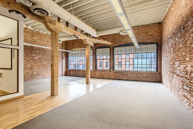 More Photos Of 1822 Blake St, Denver Office For Sale