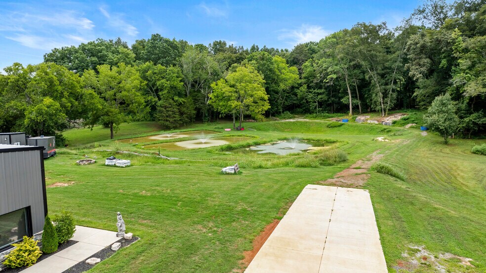 More Photos Of 2253 Boyds Creek Hwy, Sevierville Flex For Sale