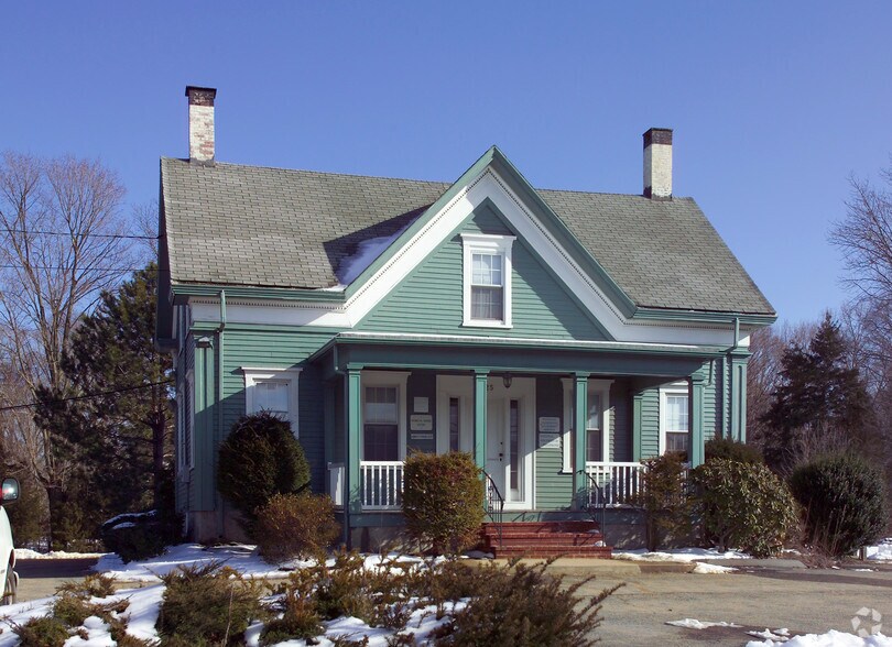 More Photos Of 825 Broadway, Raynham Office For Sale