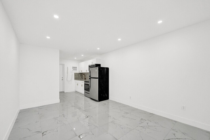 More Photos Of 5807 SW 25th St, West Park Apartments For Sale