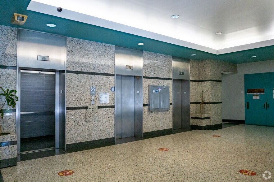 More Photos Of 520 S La Fayette Park Pl, Los Angeles Office For Sale