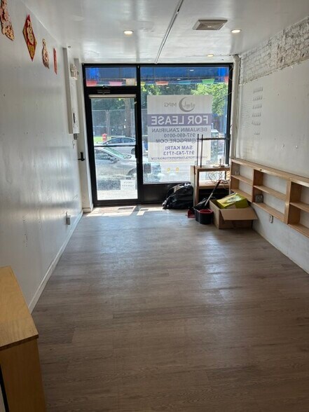 More Photos Of 29 Essex St, New York Apartments For Lease